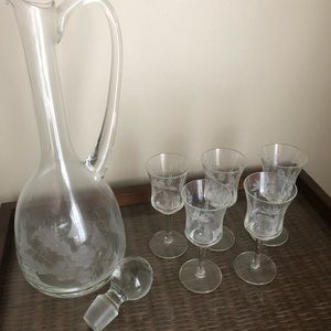 Vintage Glass Decanter with 5 matching cordial glasses